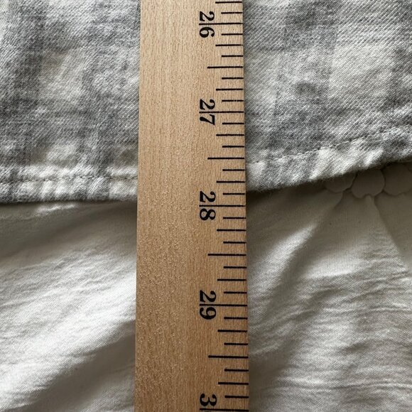 Plaid Flannel Button-Up Shirt Womens Gray & White Long Sleeve - Picture 6 of 11